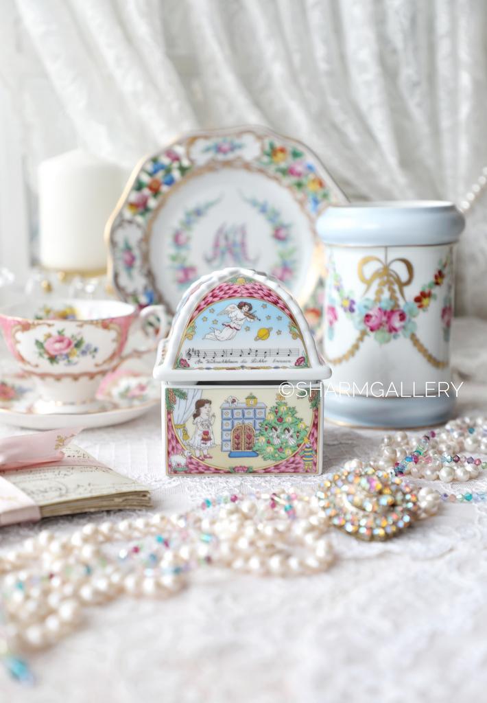 Редкость! Шкатулка «Рождественская песня» фарфор, Хутченройтер/Hutschenreuther, Германия.