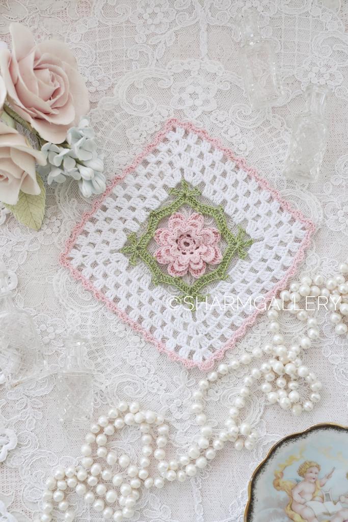 Кружевная квадратная салфетка 13см., хлопок. №31