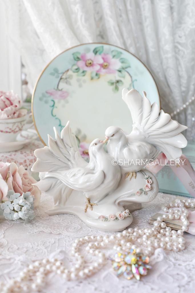 Статуэтка «Поцелуй» Голуби Джузеппе Армани Флоренс Каподимонте Florence Giuseppe Armani Capodimonte Италия 2003г.