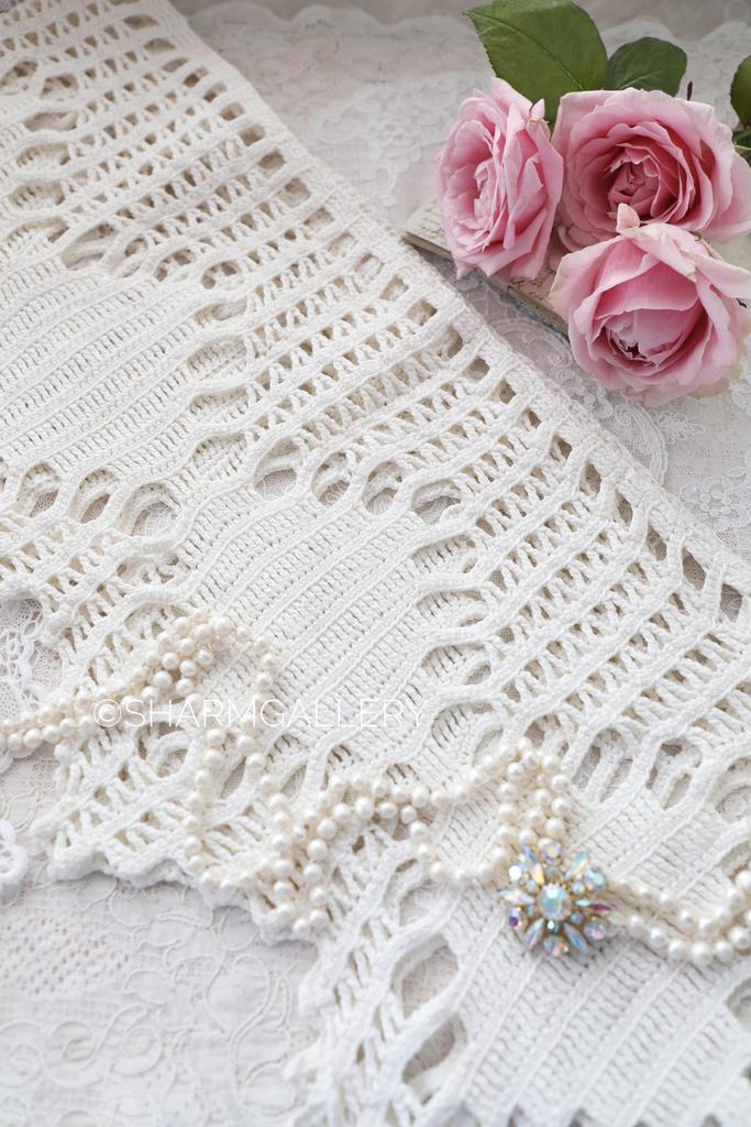 Кружевной подзор 122см. вязанный подзор, ГДР.