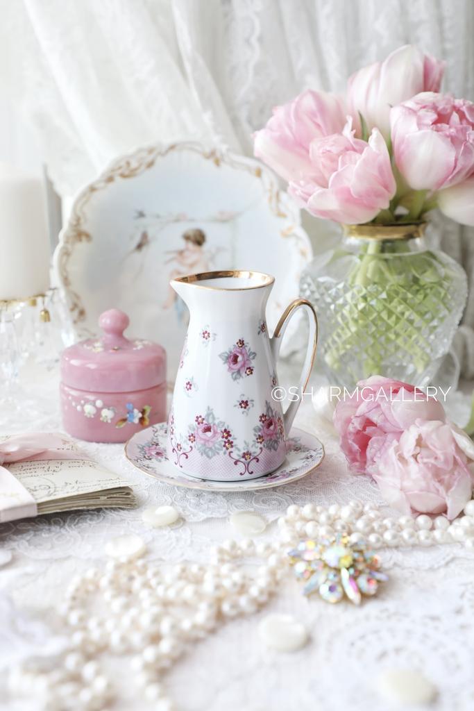 Миниатюрный Сливочник и блюдце «Роза» фарфор, позолота, RPR  Рига, СССР.