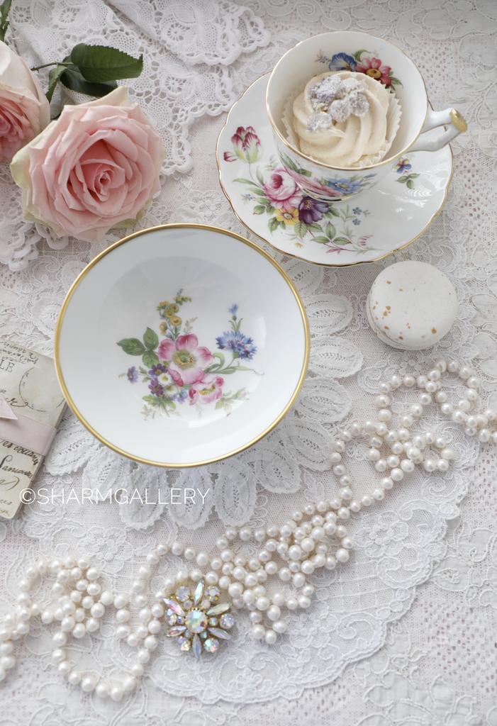 Тарелочка розетка «Полевой Букет» фарфор Kaiser Кайзер Германия.