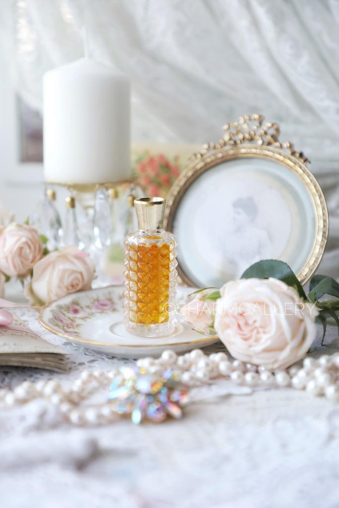 Духи "Желаю Счастья" ф-ка Новая Заря, 1970гг, СССР. Полный флакон без коробки.