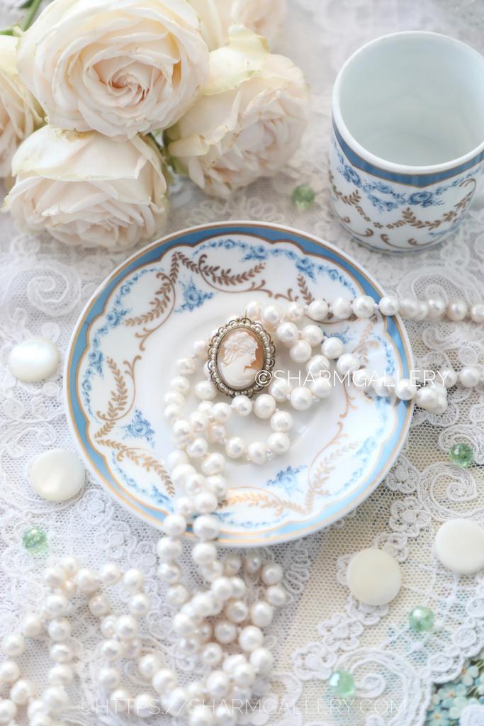 Старинная Брошь Камея резьба по раковине, Англия.