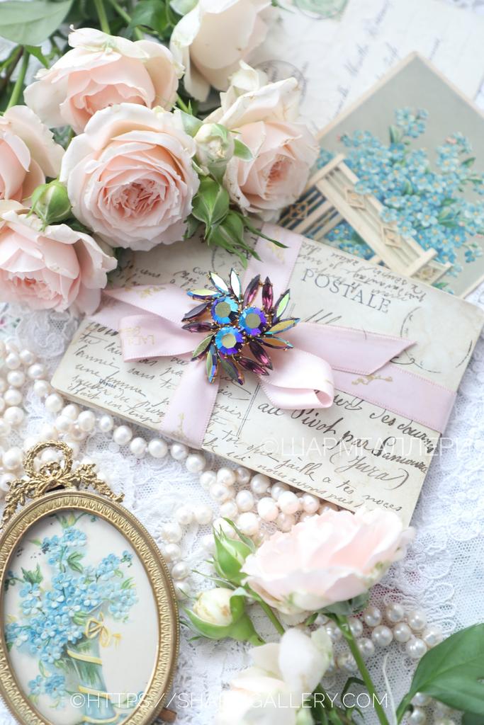 Брошь №25 винтажная брошка стеклянные радужные стразы Бореалис, Яблонекс Чехословакия