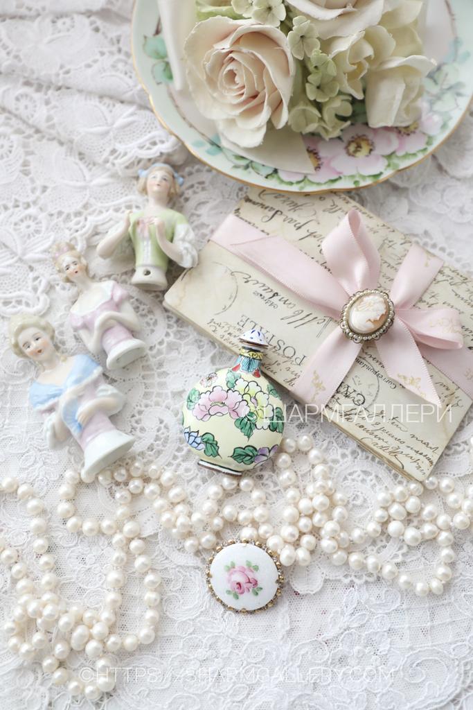 Старинный флакон для духов  «Цветы» Клуазоне, старый Китай.