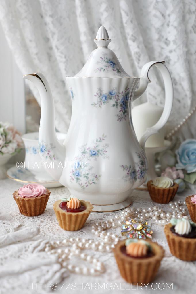 Чайник - Кофейник 1,3л Blue Blossom/Голубой цветок костяной фарфор Royal Albert, Англия 1988г.