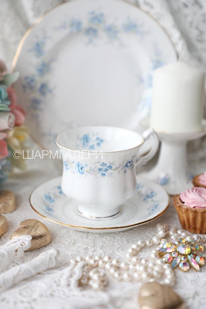 Чайная пара «Голубые цветы» 220мл костяной фарфор Royal Malvеrn, Англия.