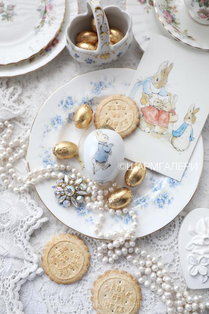 Яйцо пасхальное «Кролик Питер» The World Beatrix Potter фарфор "Reutter Porzellan" Германия