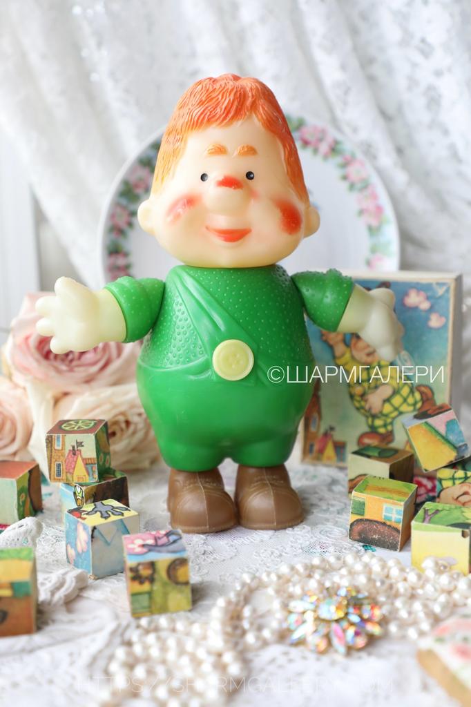 Советская игрушка Карлсон, пластмасса СССР