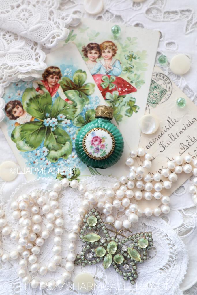 Флакон для духов, малахитовое стекло Богемия, Чехословакия.