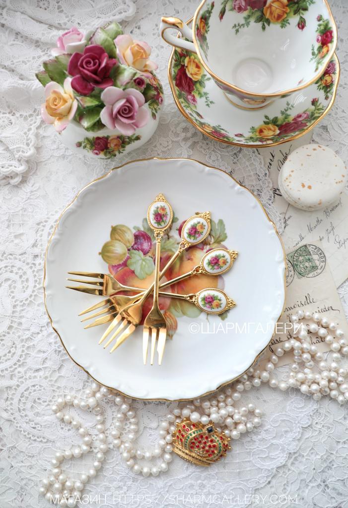 Вилка десертная, для лимона и пр. Old Country Roses Розы старой Англии Япония.