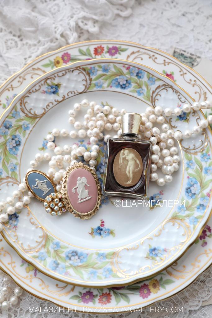 Духи Сардоникс №1 камея Венера ф-ка Новая Заря СССР.