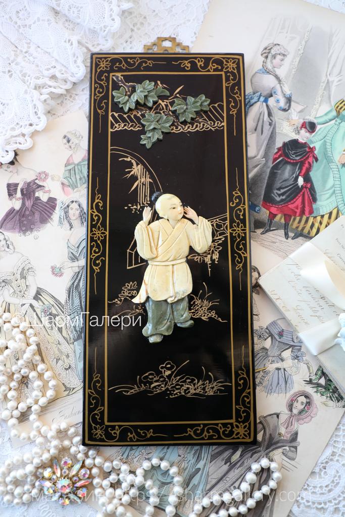 Панно Шинуазри «Танцующий мальчик» папье маше, кость, роспись, старый Китай.