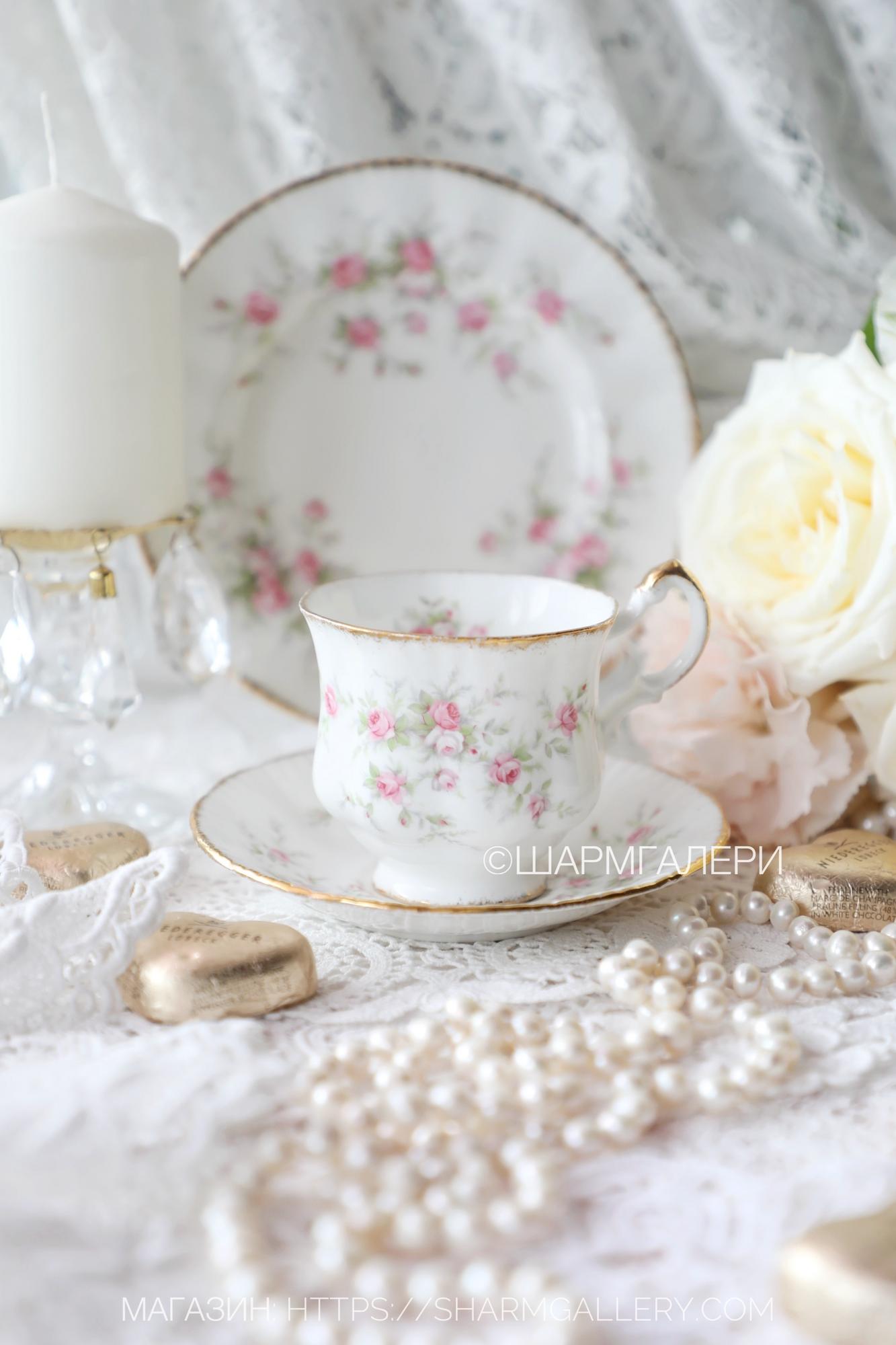Кофейная пара «Victoriana Rose» Викторианская роза» костяной фарфор Paragon/Парагон Англия.