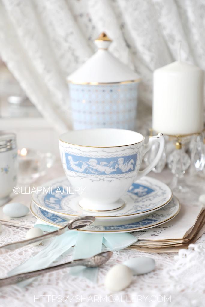 Чайная тройка «Revelry» костяной фарфор Coalport Колпорт, Англия.