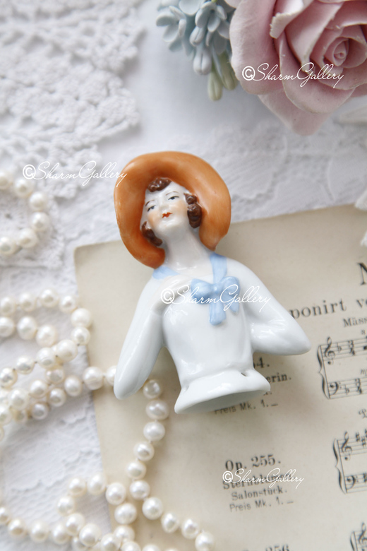 Half doll, антикварная игольница №7.