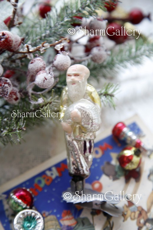 Старик с неводом. №3. Золотая рыбка. Елочная игрушка на прищепке. СССР.