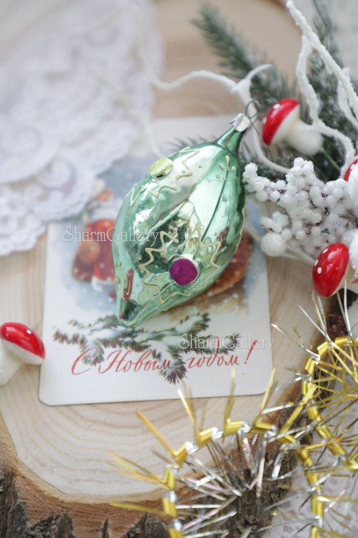 Шар вытянутый. №3. Елочная игрушка, стекло СССР.