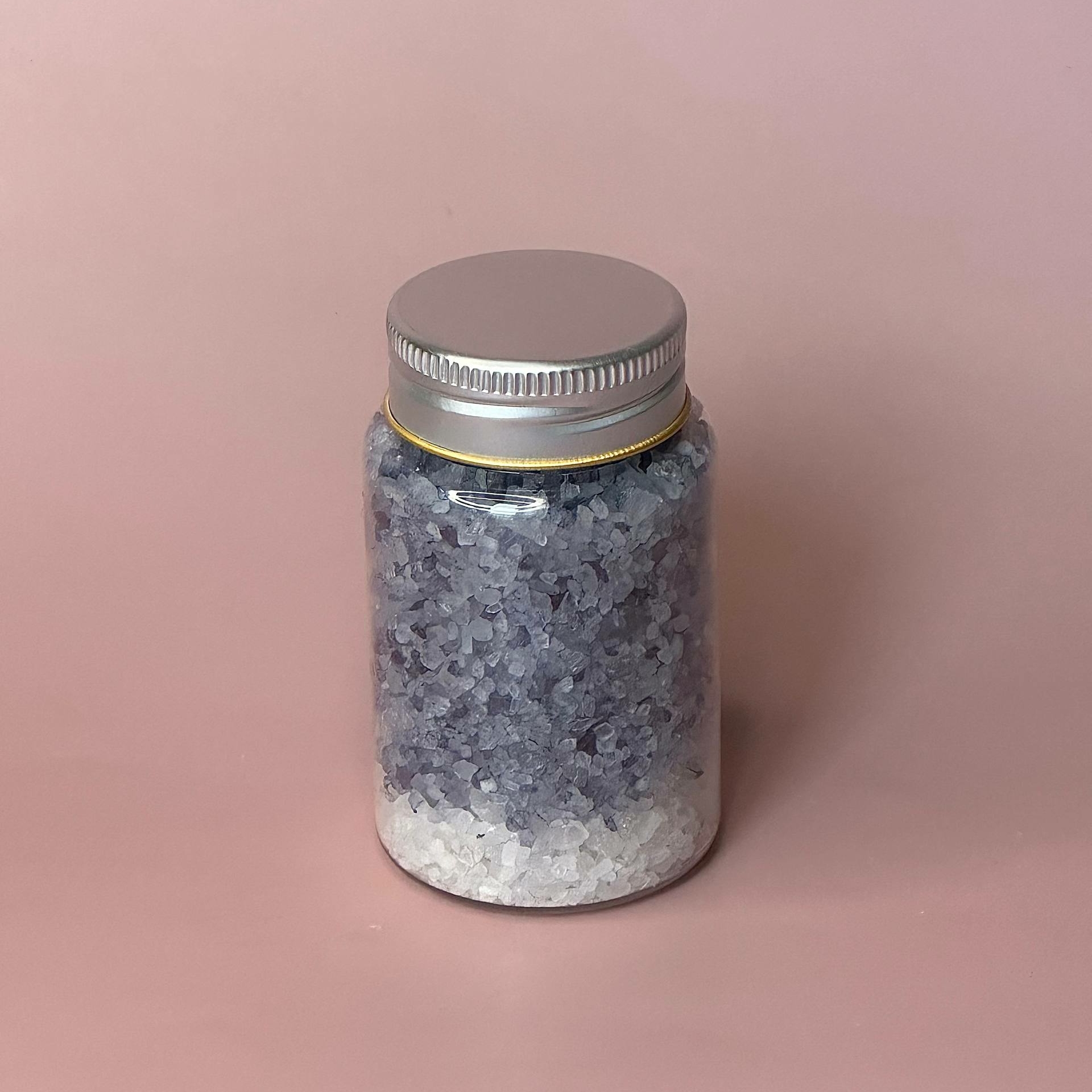 Морская соль без сухоцветов "Ягодное наслаждение", фиолетовый