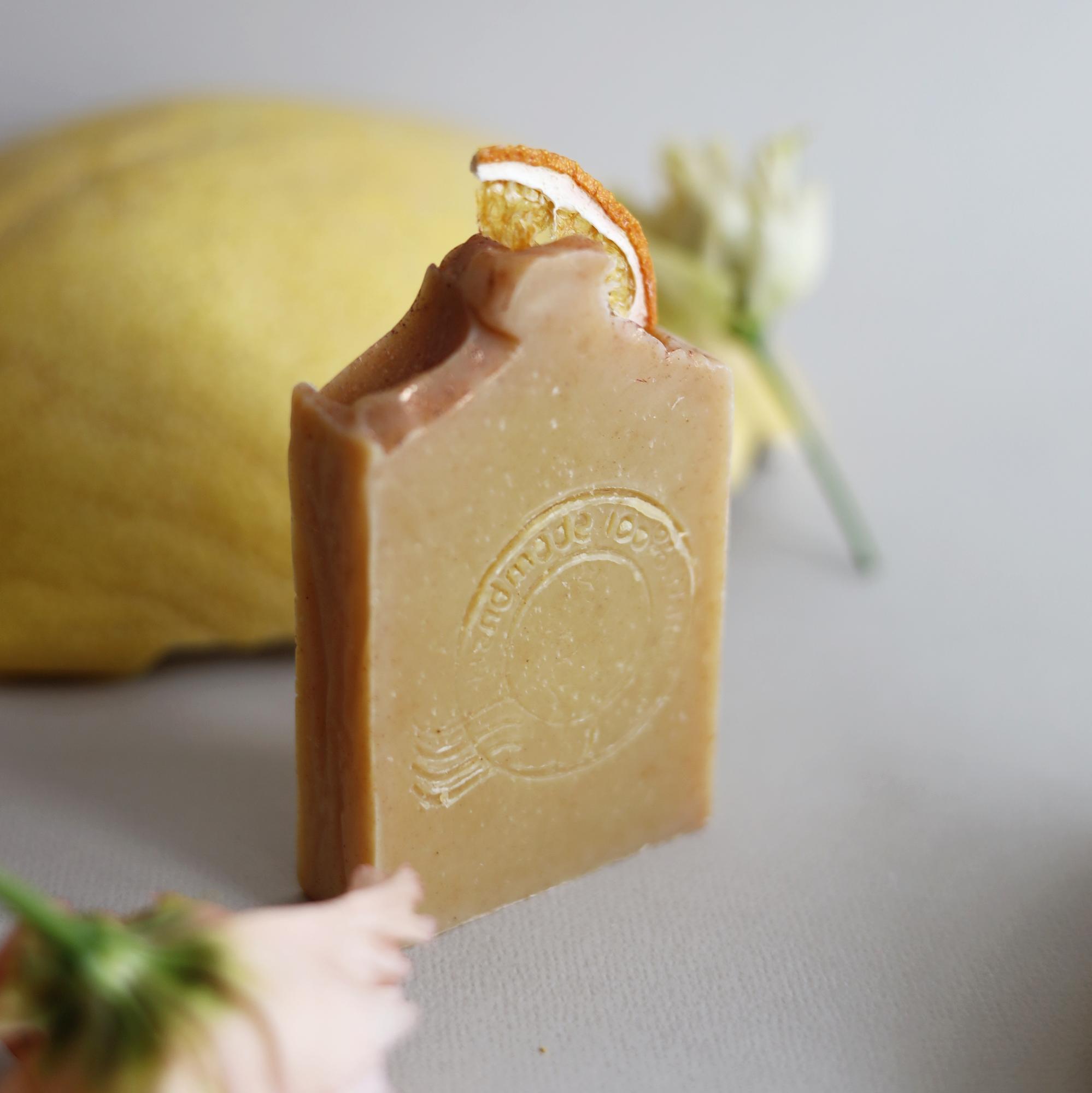 Натуральное мыло по мотивам духов "Апельсин/Жасмин"