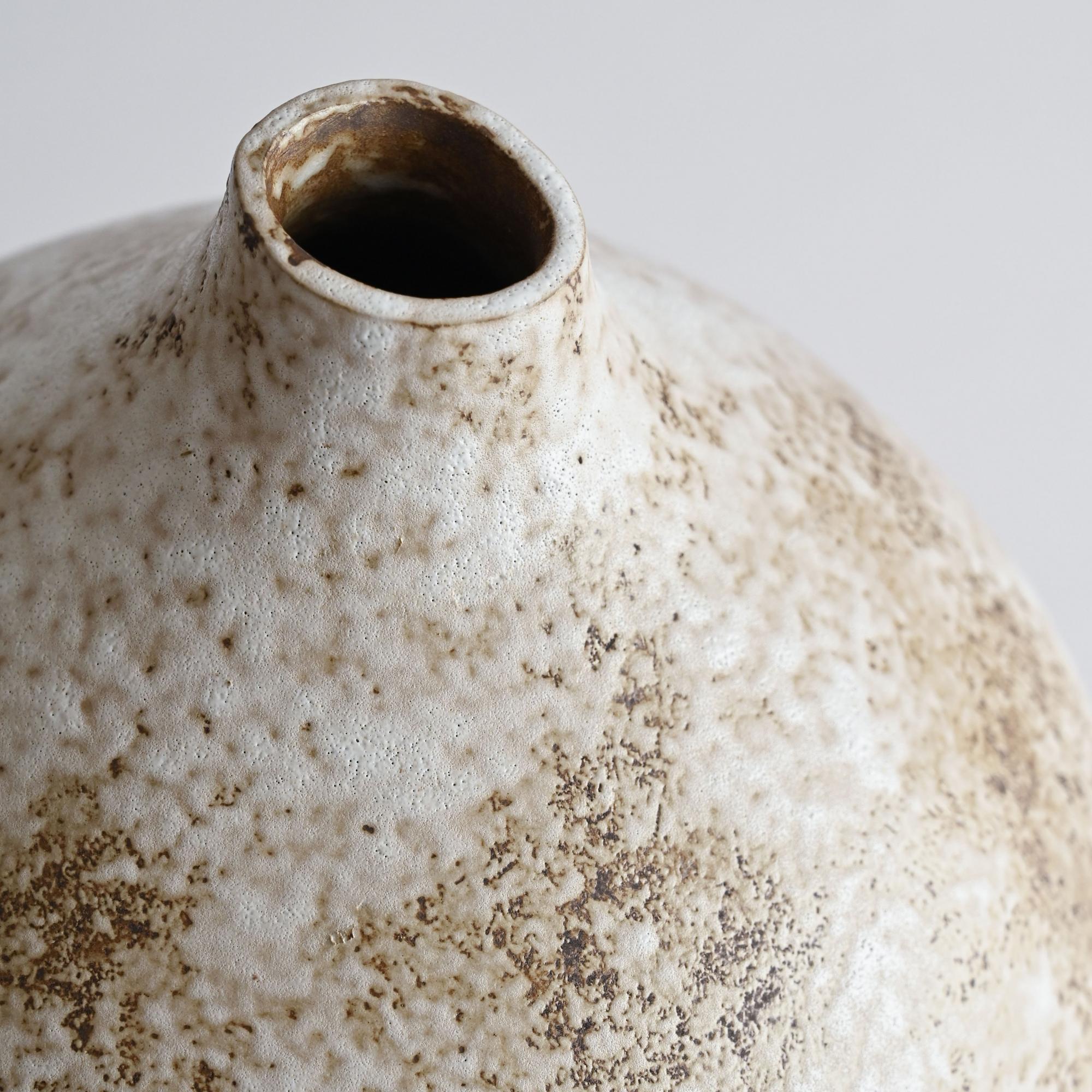 Handmade ceramic vase wabi sabi rustic style Portugal