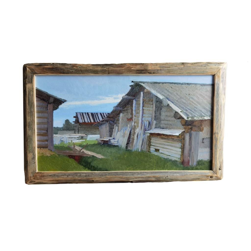 На задворках