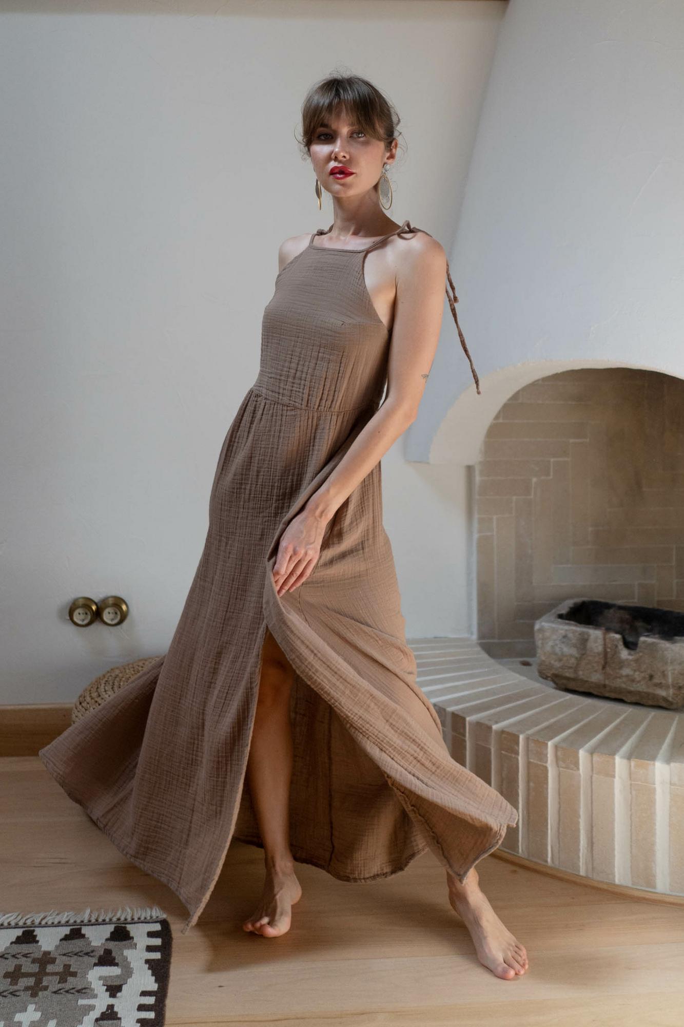 Gaia dress, кофе