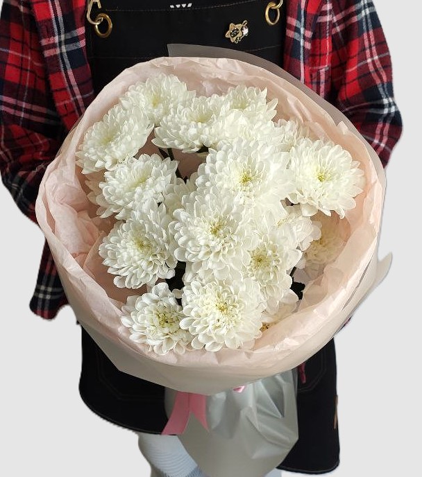 Букет из 3 хризантем