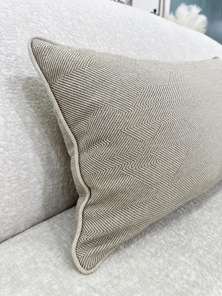 Подушка декоративная "Happy beige"