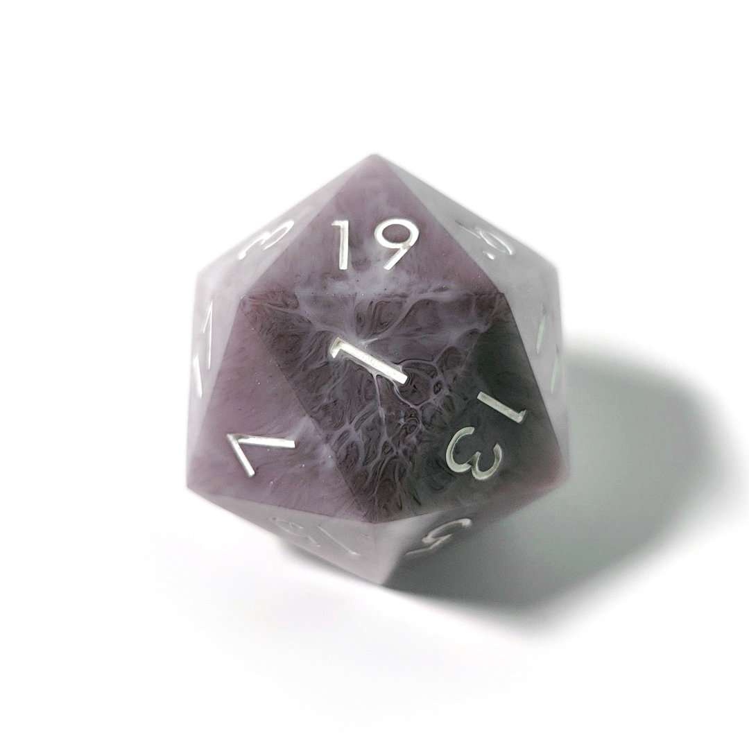 Большой D20 "Розовый мрамор"