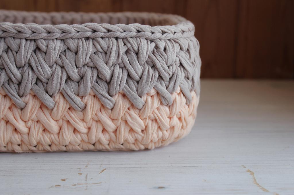 Корзина из трикотажной пряжи