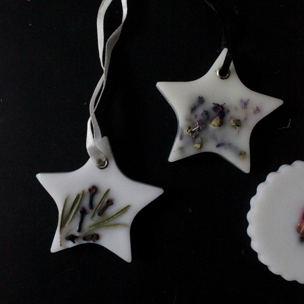 Флорентийское аромасаше из белого воска