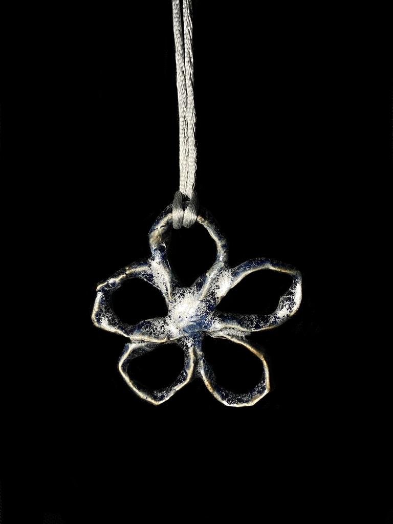 Керамическая подвеска