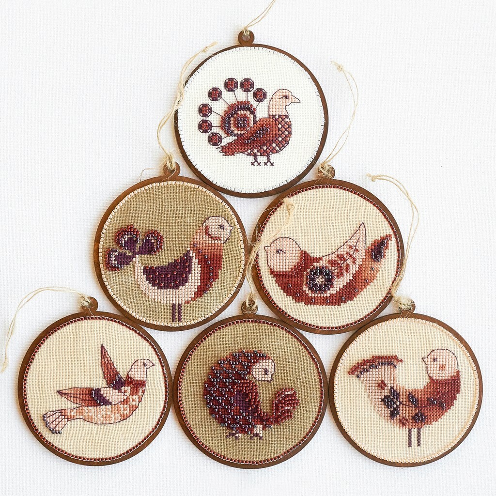 НОВОГОДНИЕ ОРНАМЕНТЫ