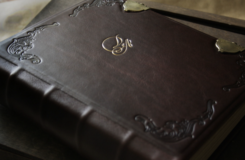 Кожаный фотоальбом VINСENNES с застежкой