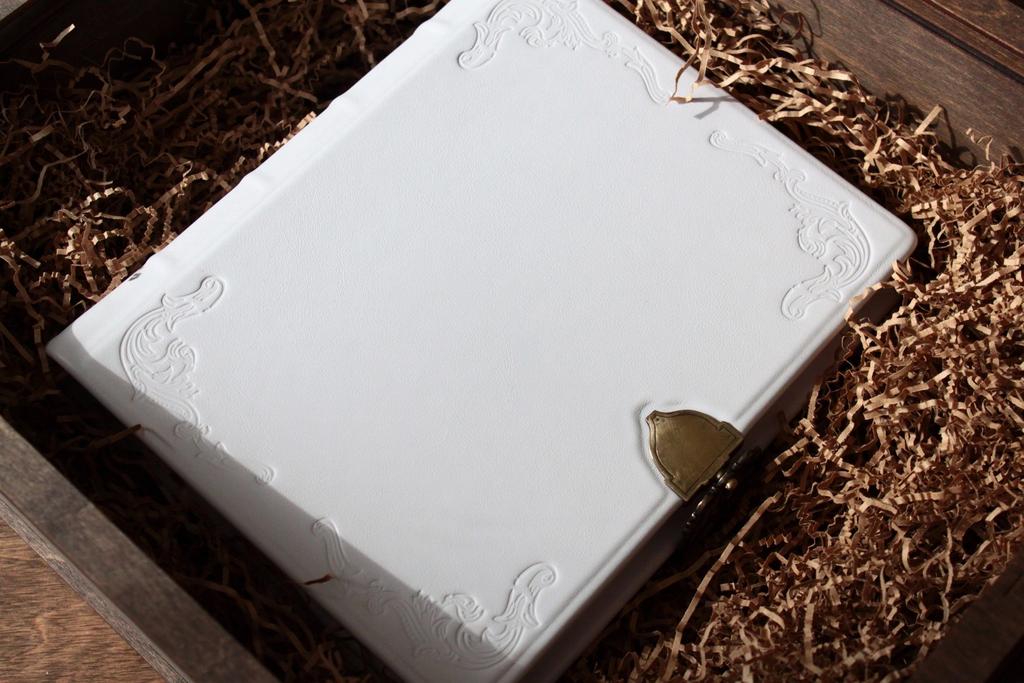 Свадебный фотоальбом VINСENNES с застежкой