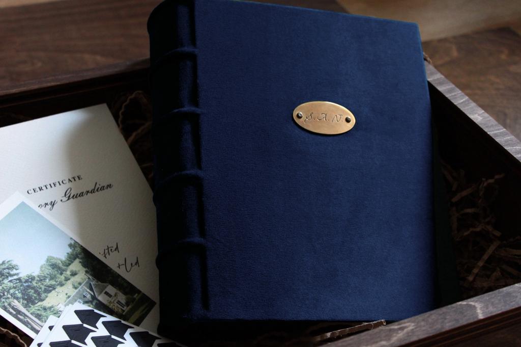 Бархатный фотоальбом Hever Dark Blue