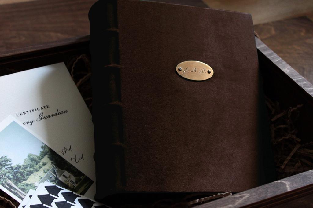 Бархатный фотоальбом Hever Foresta