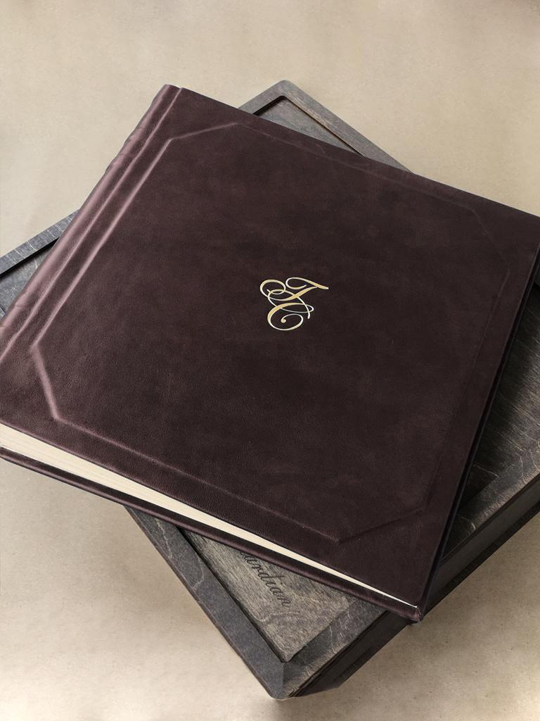 Большой кожаный фотоальбом Legend Foresta