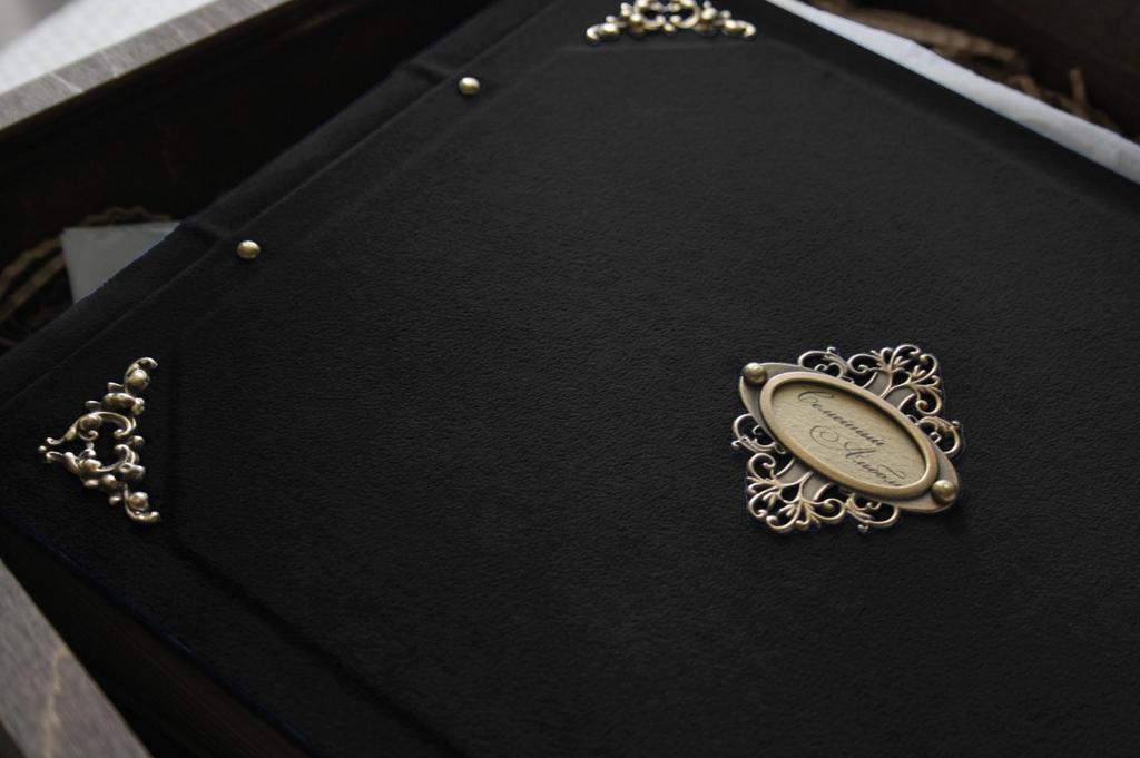 Бархатный фотоальбом Vintage Black