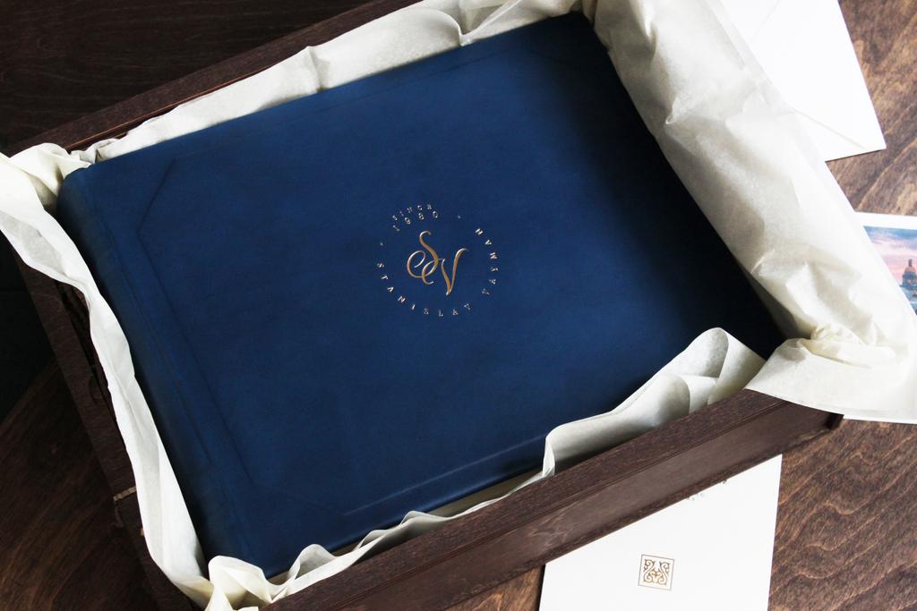 Большой кожаный фотоальбом Legend Dark Blue