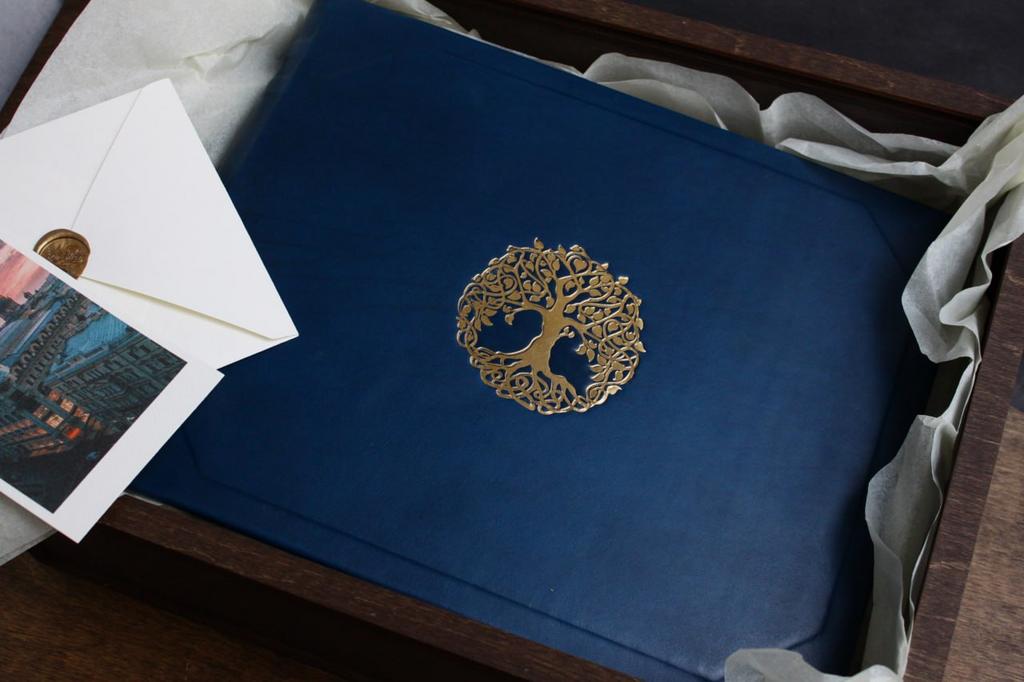 Большой кожаный фотоальбом Legend Dark Blue