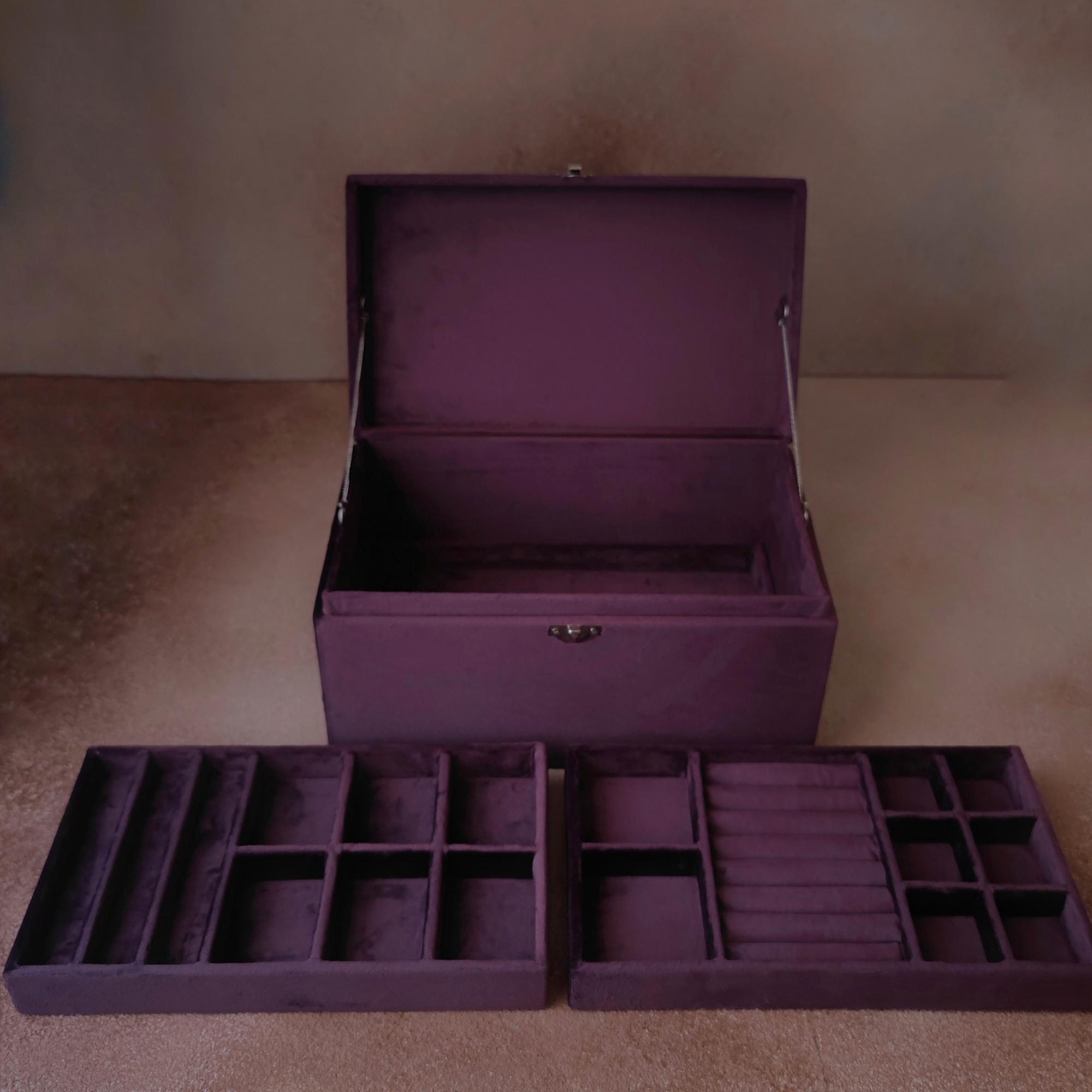 ШКАТУЛКА ДЛЯ УКРАШЕНИЙ ТРЕХЪЯРУСНАЯ (ЛЮБОЙ ЦВЕТ БАРХАТА)