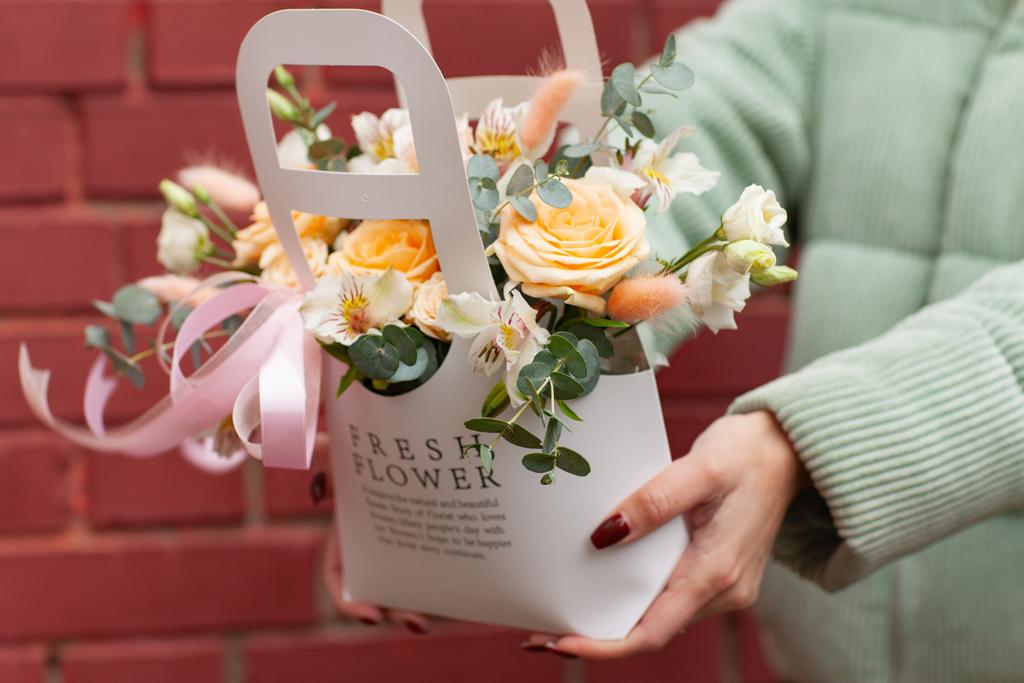 Арт. 33 Композиция в  крафт сумочке