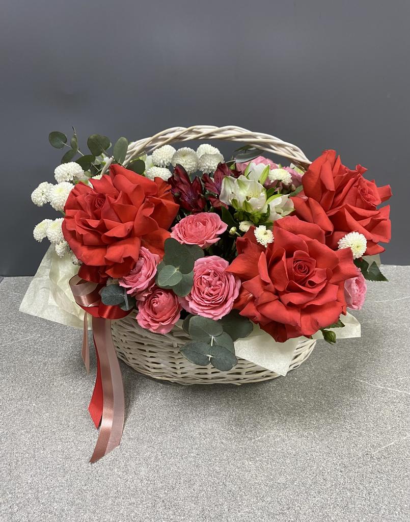 Арт. 139 Композиция с французскими розами