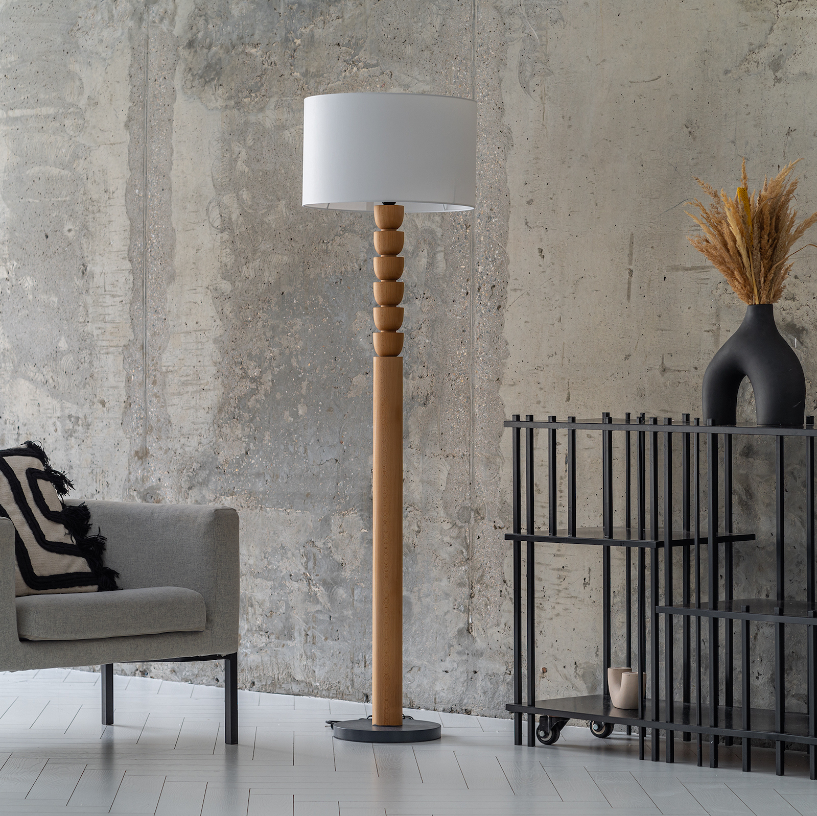 НАПОЛЬНЫЙ СВЕТИЛЬНИК DLT 002