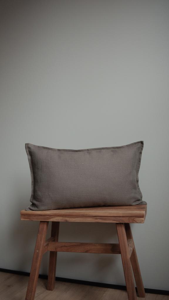 Чехол из стираного льна