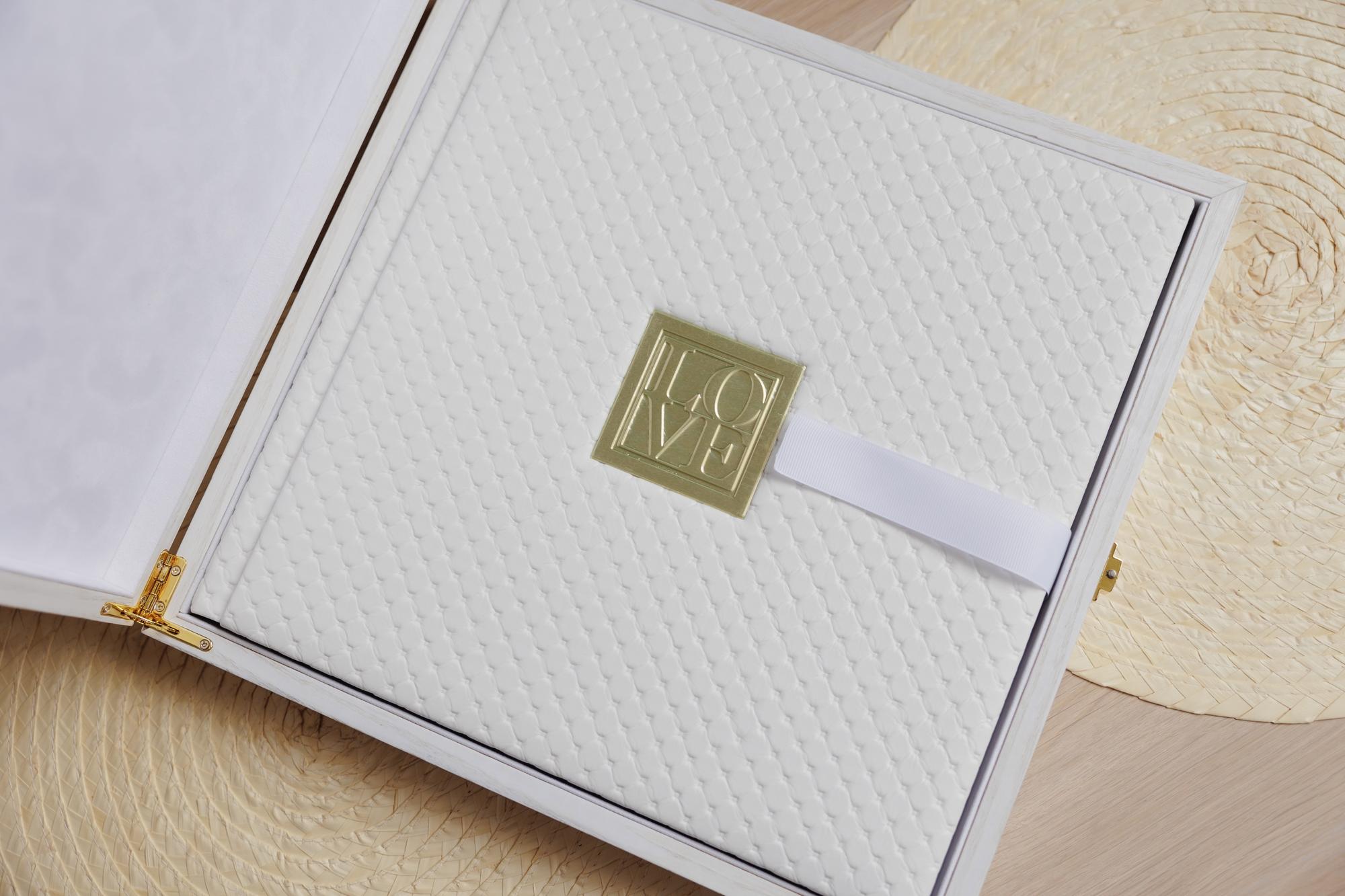 Коробка для фотокниги 30x30.