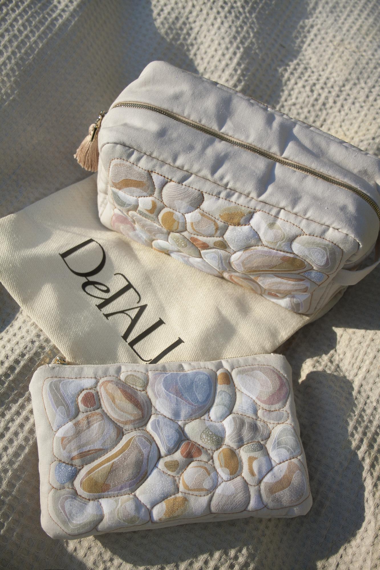 Косметичка КАМЕШКИ